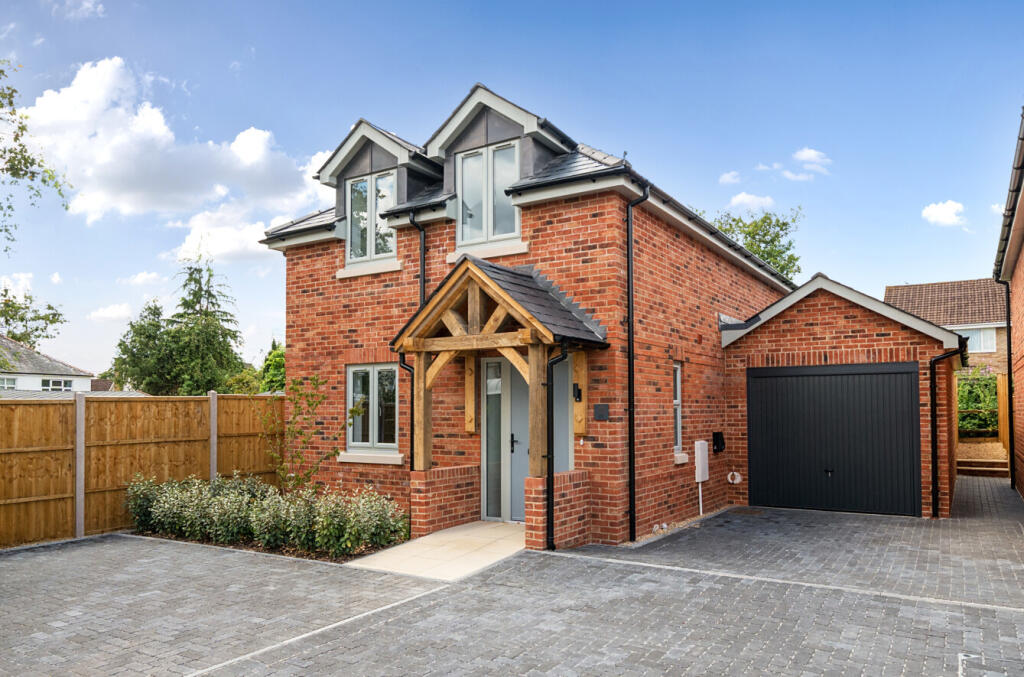 1320665-5-686bce7...