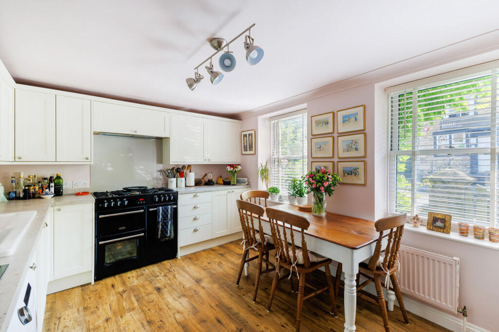 Kithcen Breakfast Room