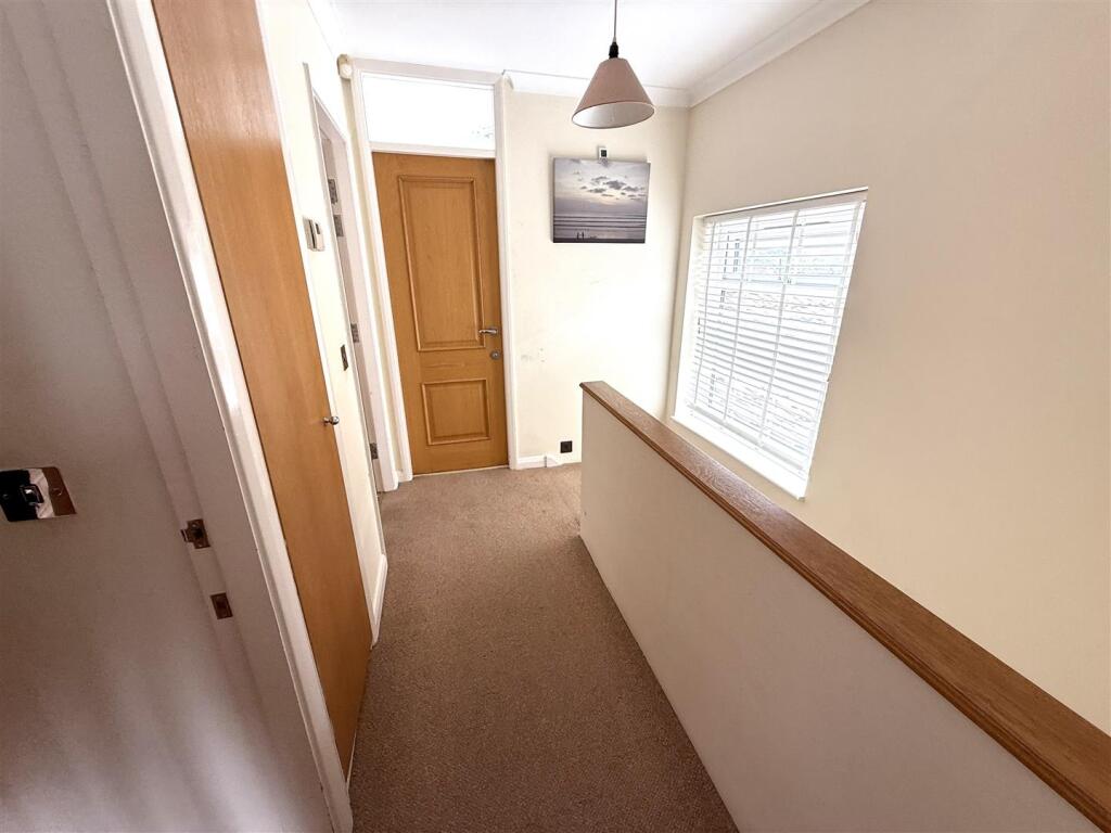 Moorfield 3.jpg