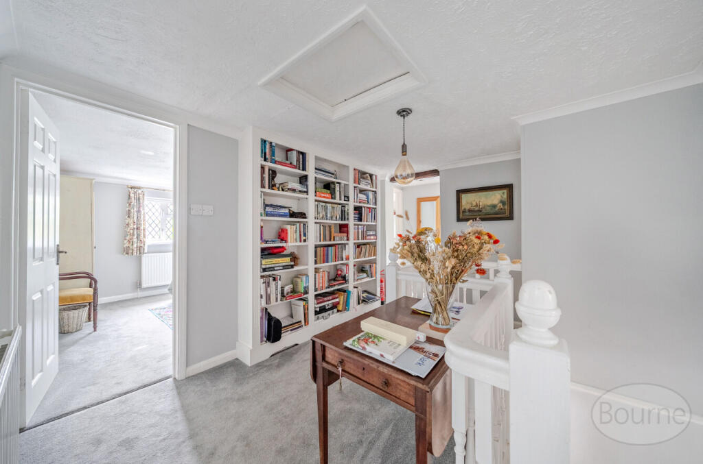 9b81ecd6-57af-4b3...