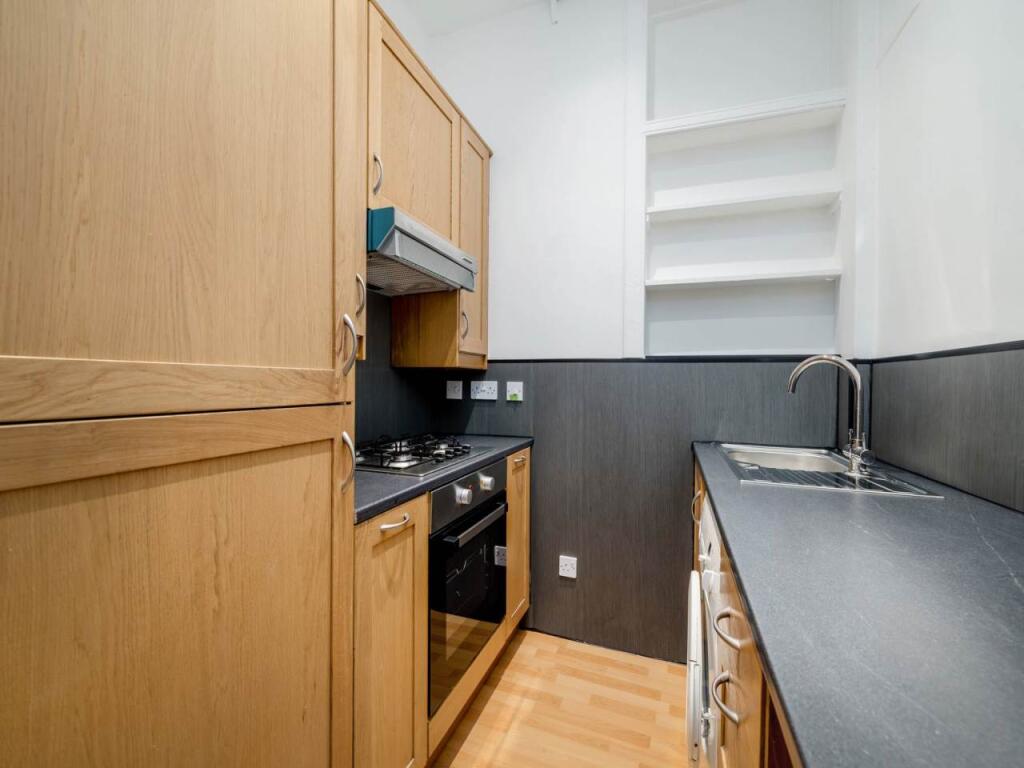 76602_DownfieldPlace