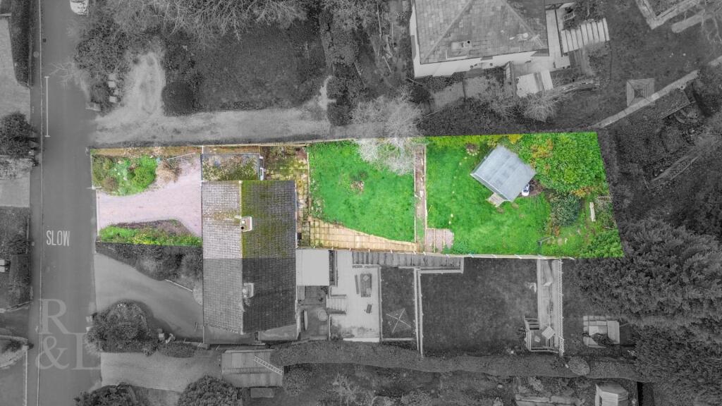 26 Vicarage Road (1).jpg