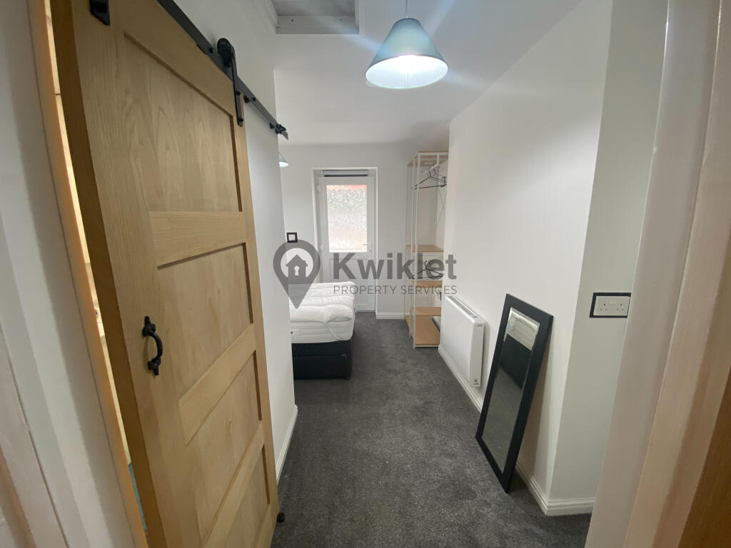 eZy Watermark_02-05-2025_01-02-41-5640pm.jpeg