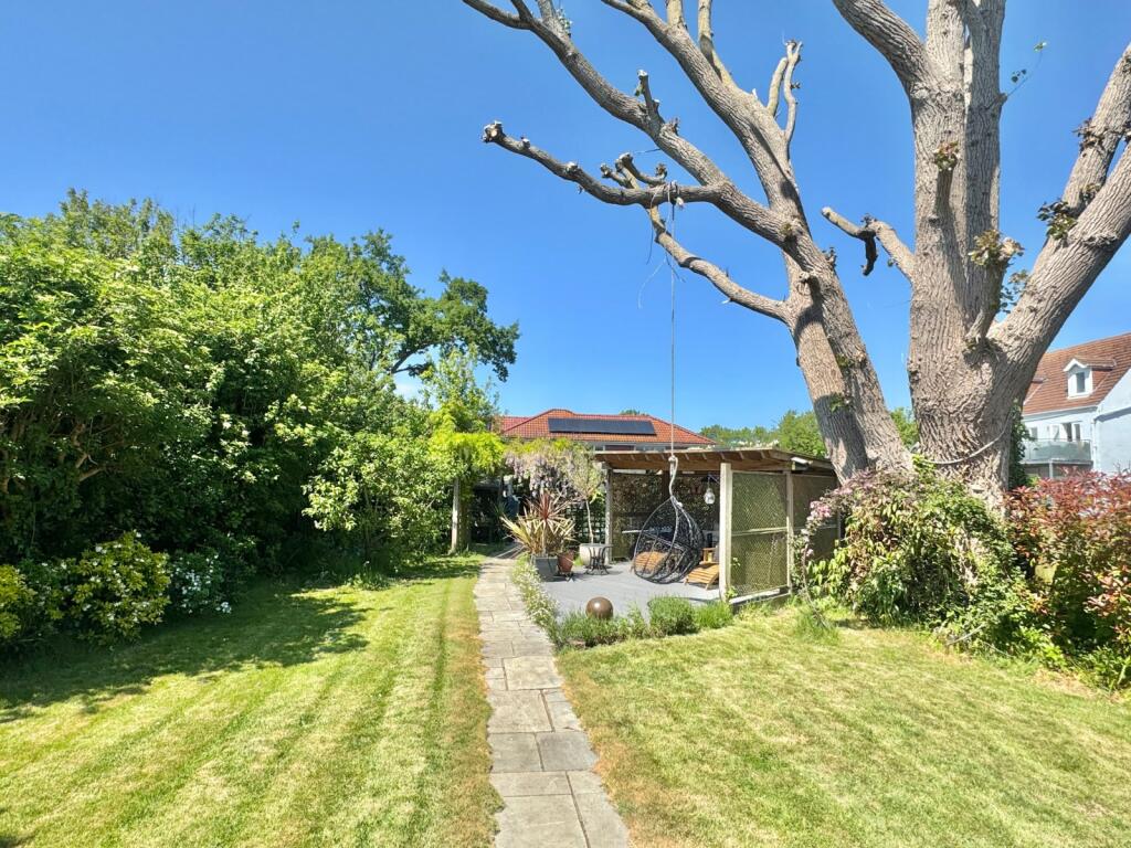 Private Garden