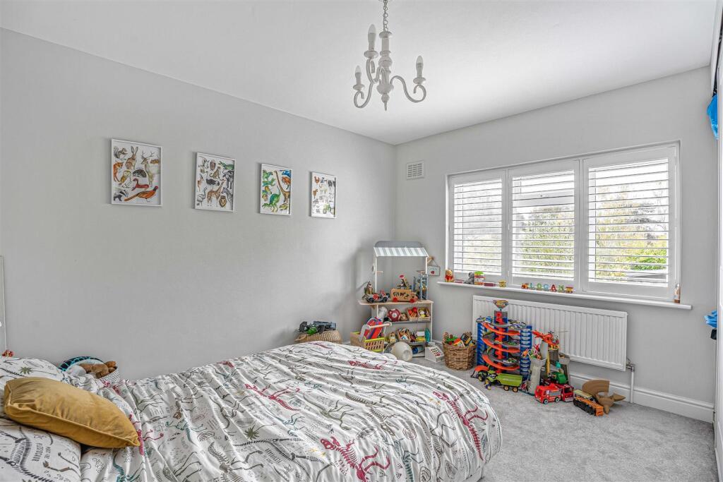 BEDROOM 3