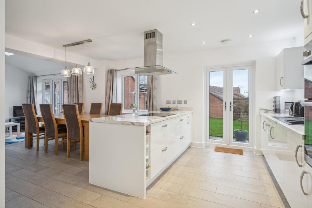 DSC01826 - 800px.jpg