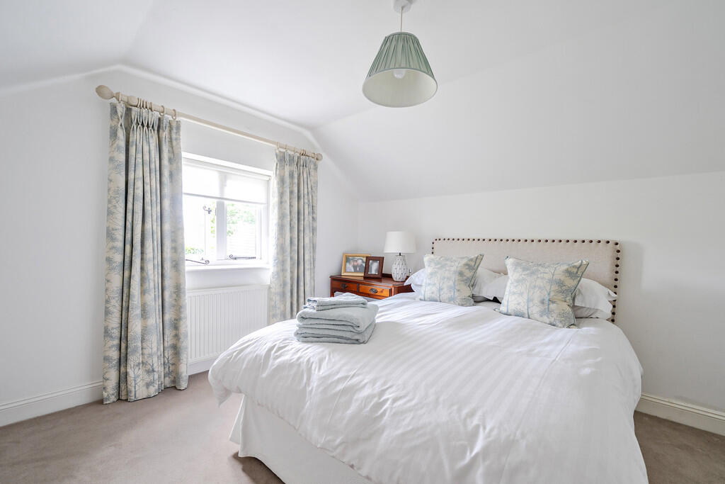 1297474-4-6838487...