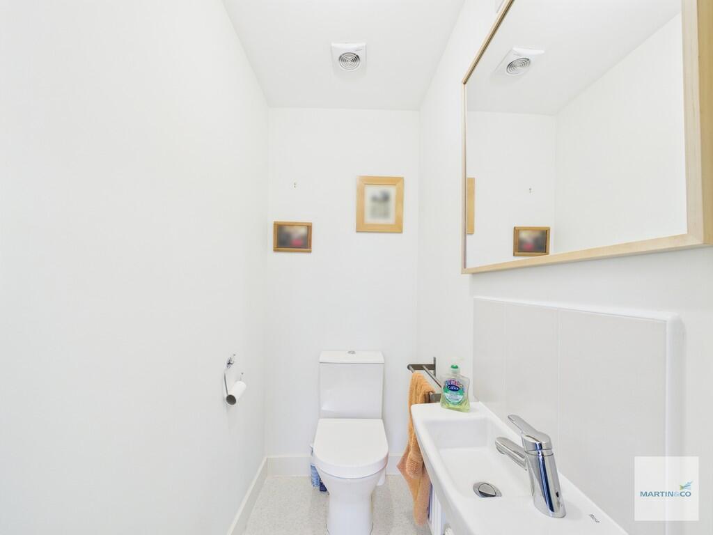 CAM03394G0-PR0310...