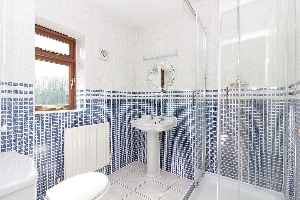 En-suite 2