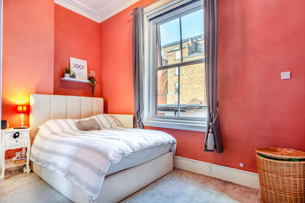 8536921-Interior06