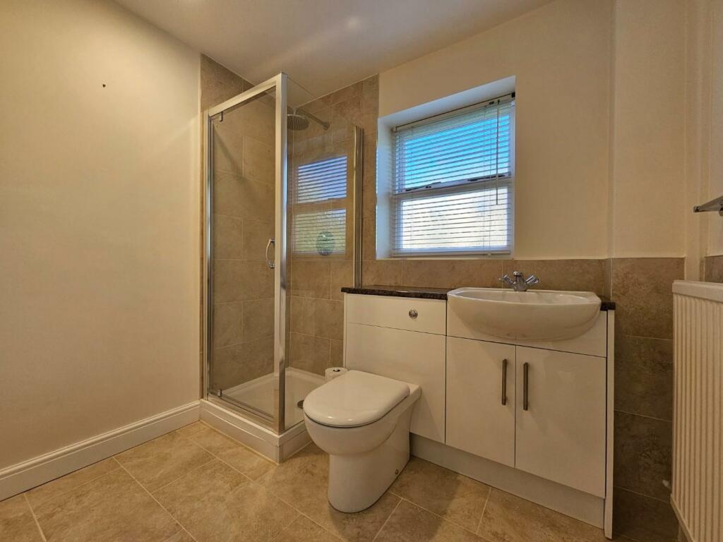 Bed 4 En Suite