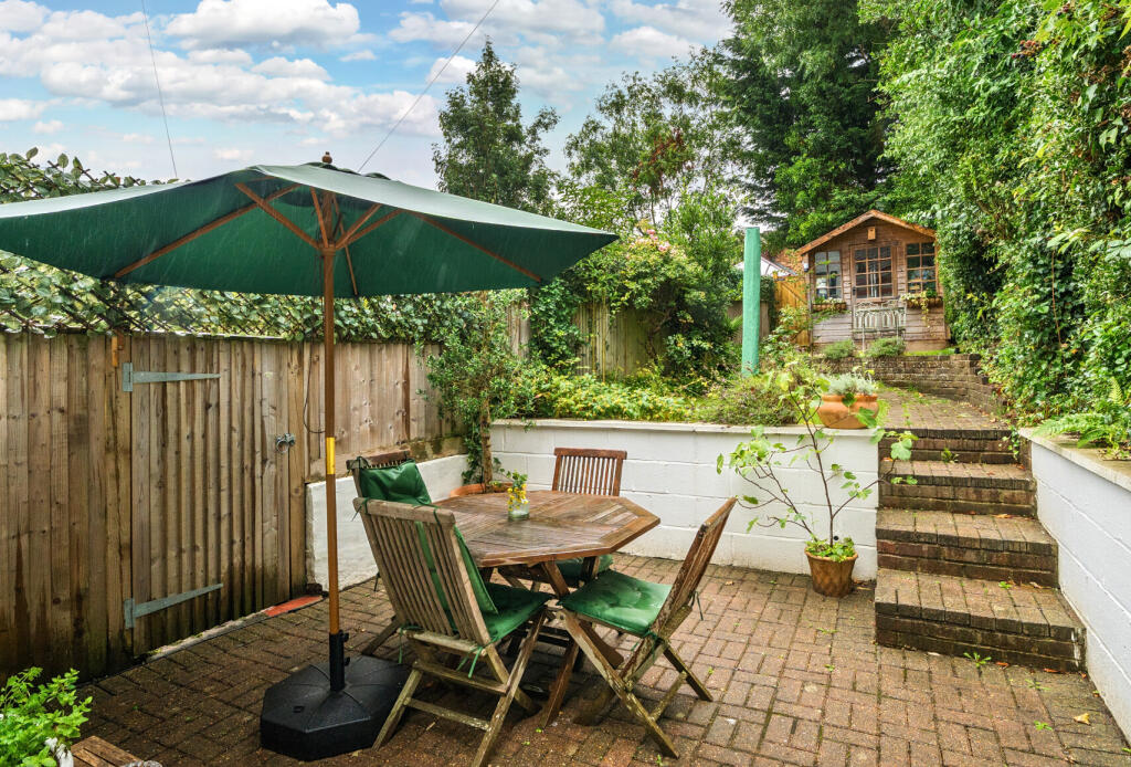 1329699-18-688263...