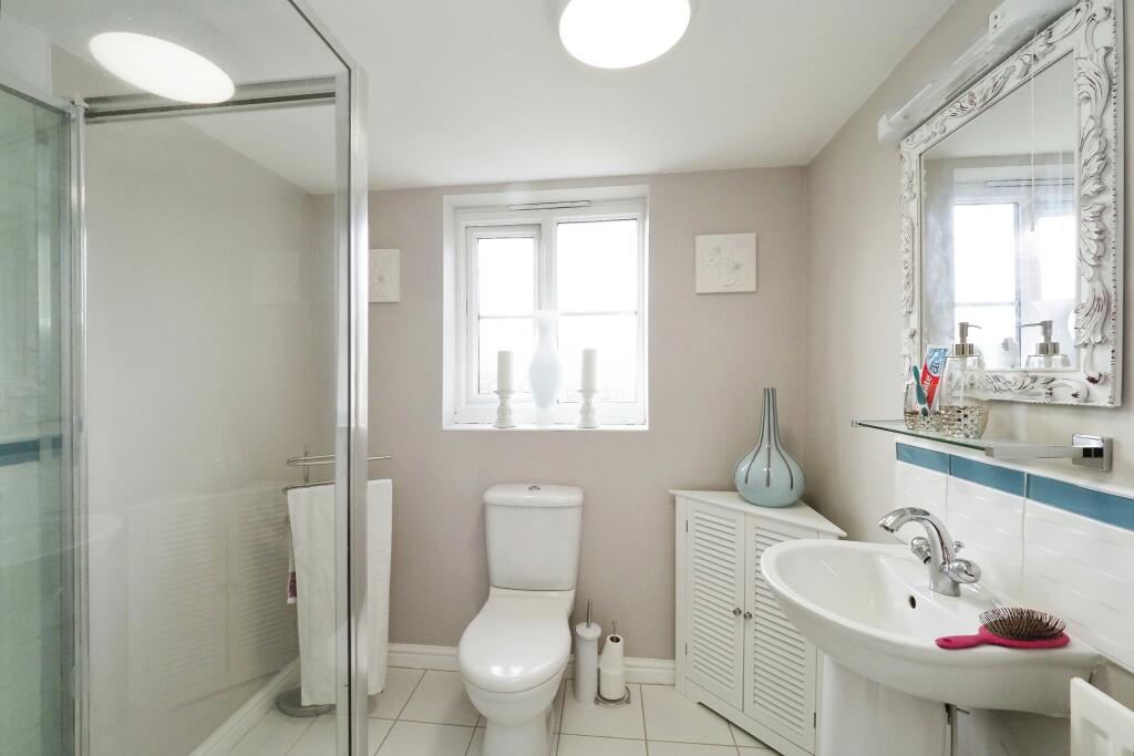 Top Floor Shower Room