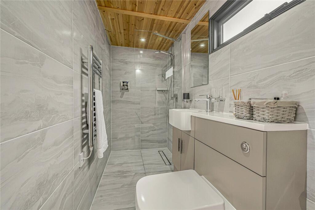 Office  Wet Room