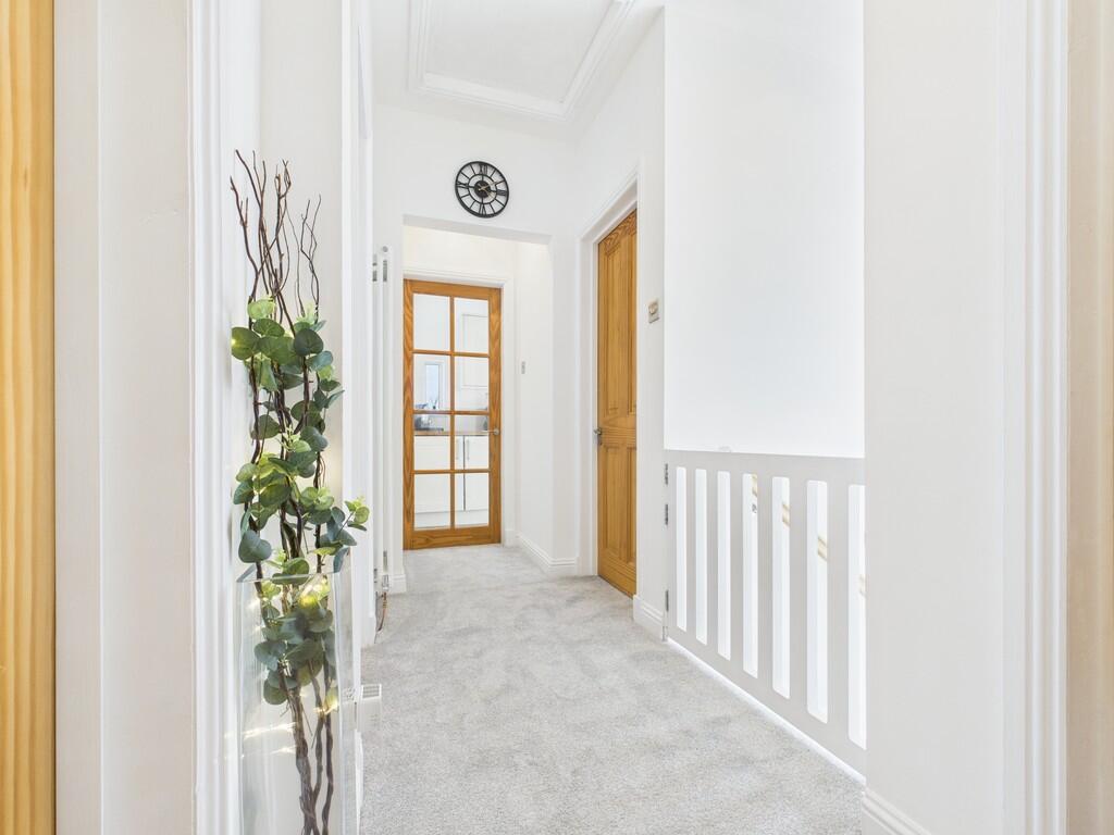 CAM05526G0-PR0038...