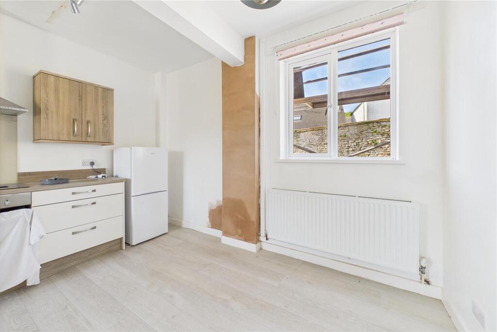 5a Water Street, Dursley, GL11 4JG | Freehold Resi