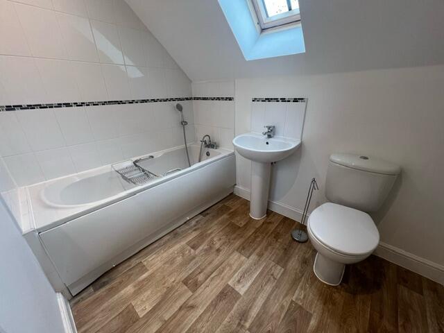 En-suite Bathroom