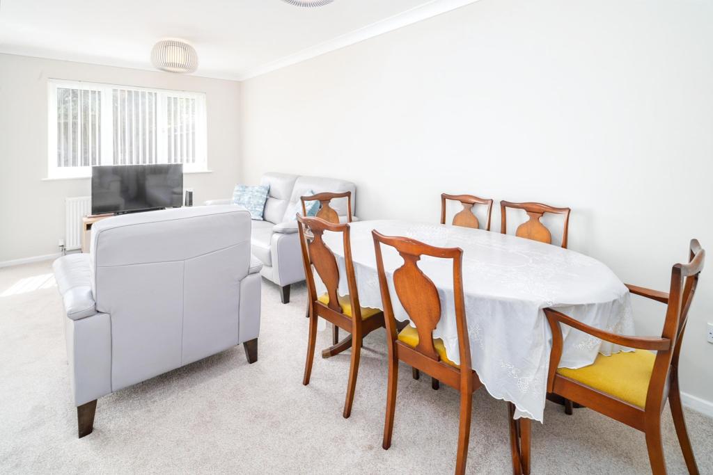Living / Dining Room