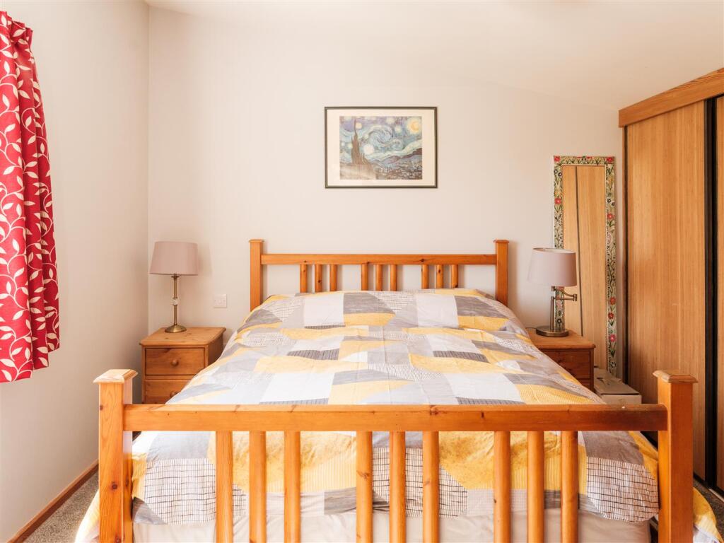 Bedroom.jpg