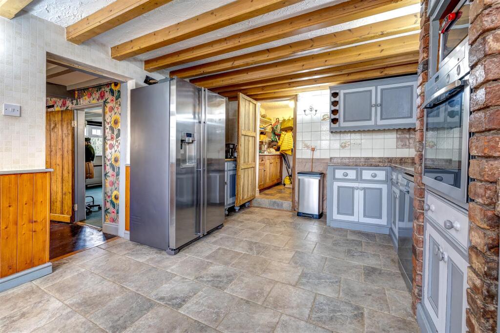 41 Moira Road, Overseal