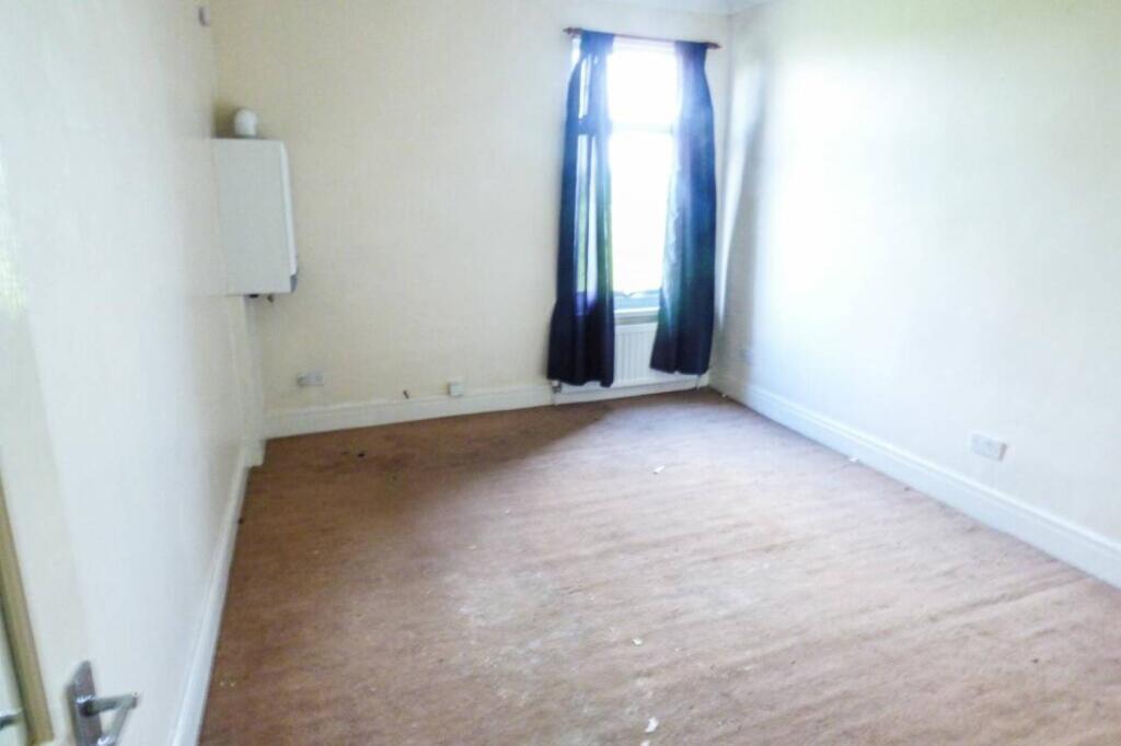 57 Station Road East.. T202511281034.jpg
