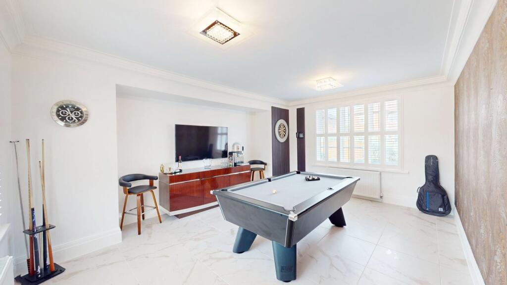 Reception room 2