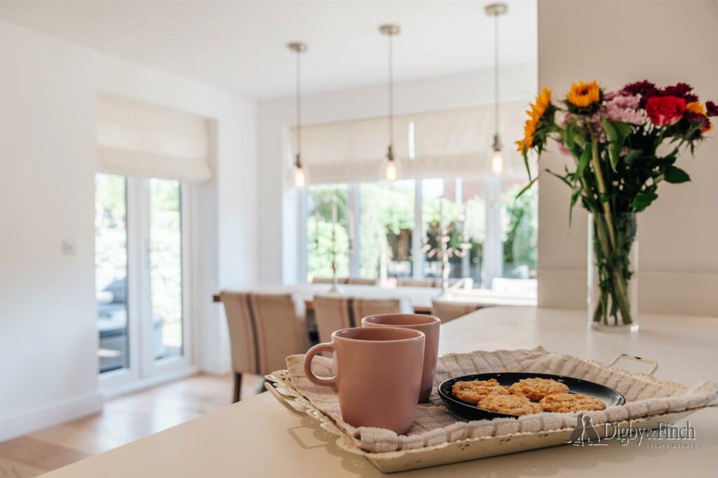 3 Witchley Close -21.jpg