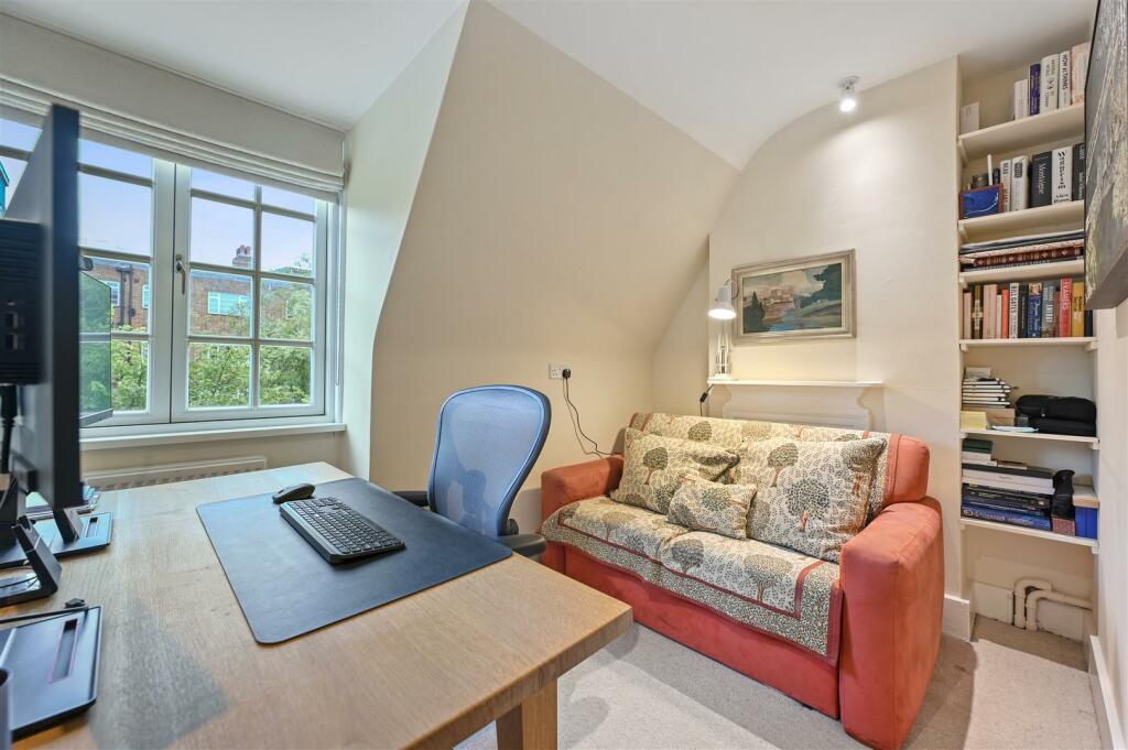 Gunterstone Road - Bedroom3 (1).JPG