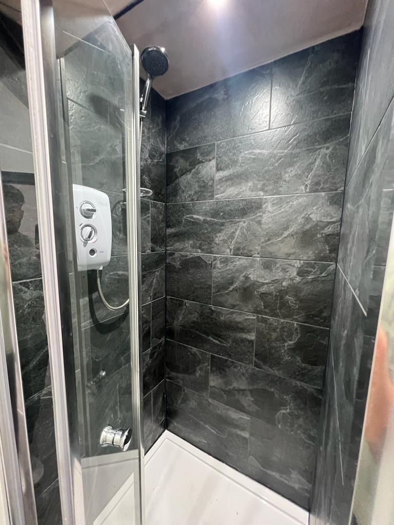 Shower.jpg