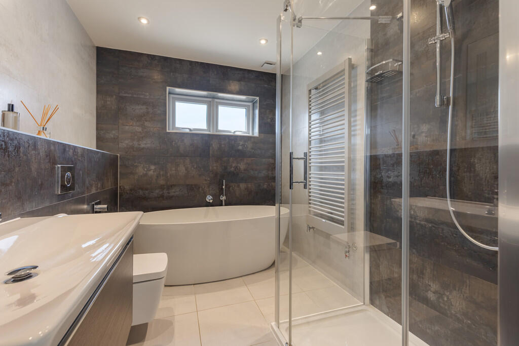 A42 -Holland Park...