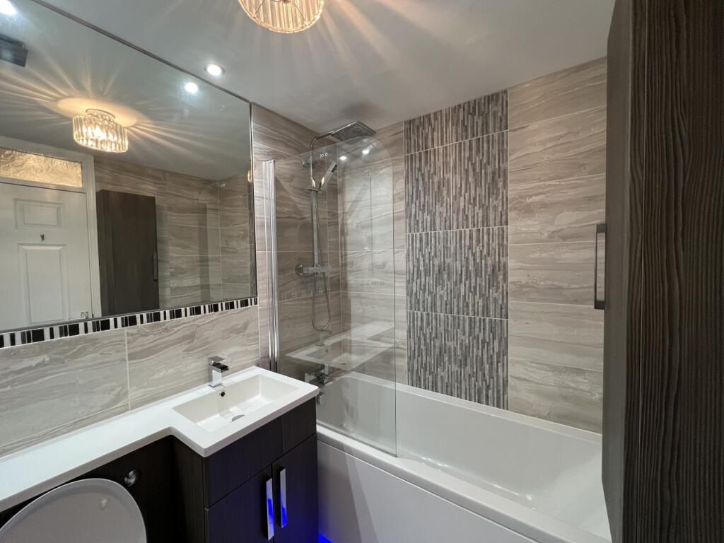 Bathroom (2)