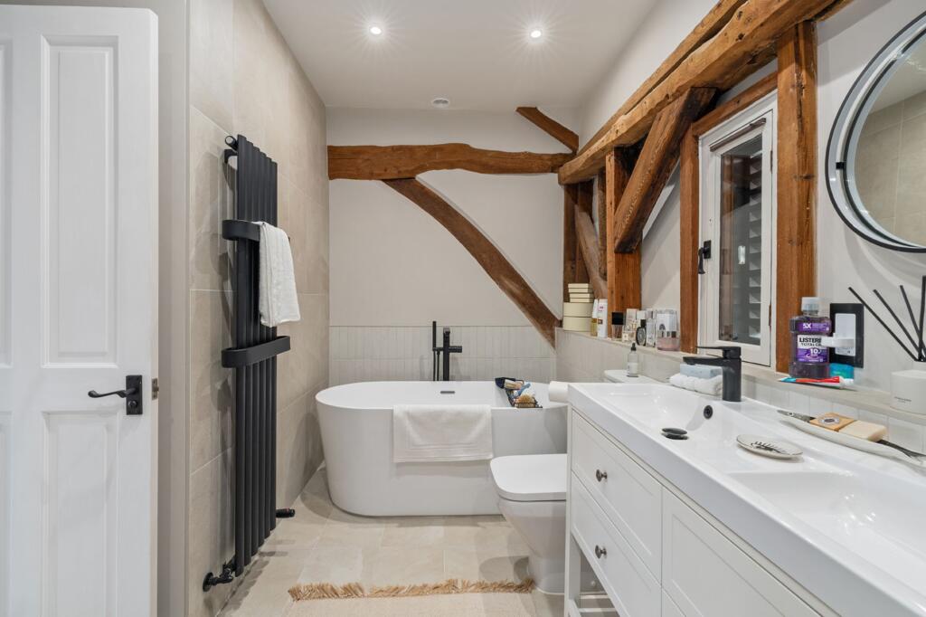 Ensuite