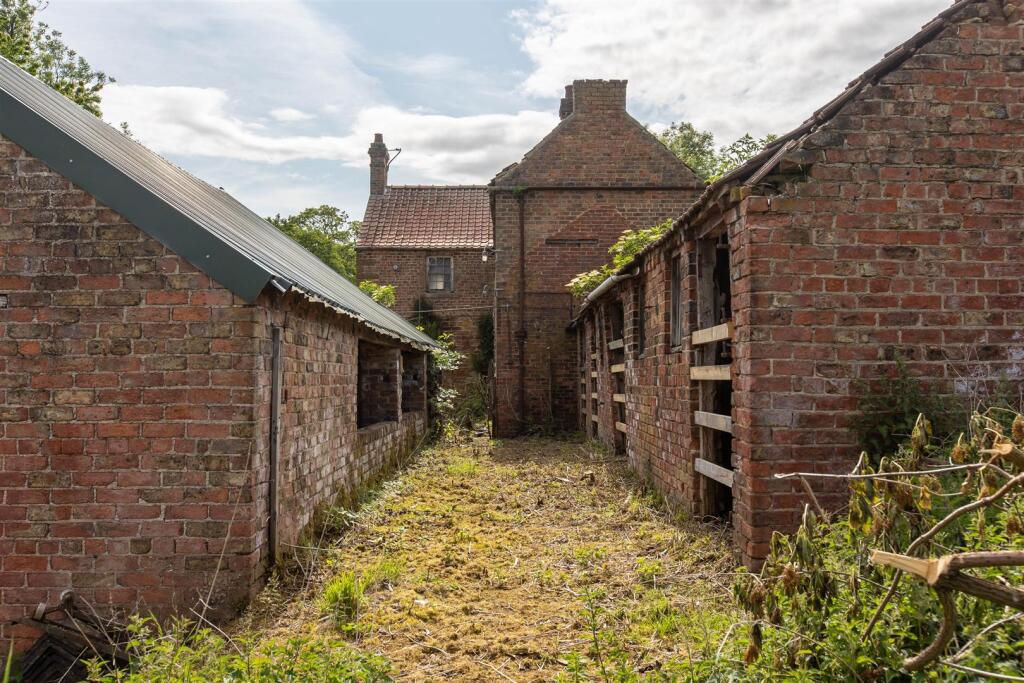 Baxby Mill External-17.jpg