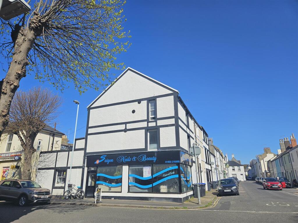 6 Shelley Road