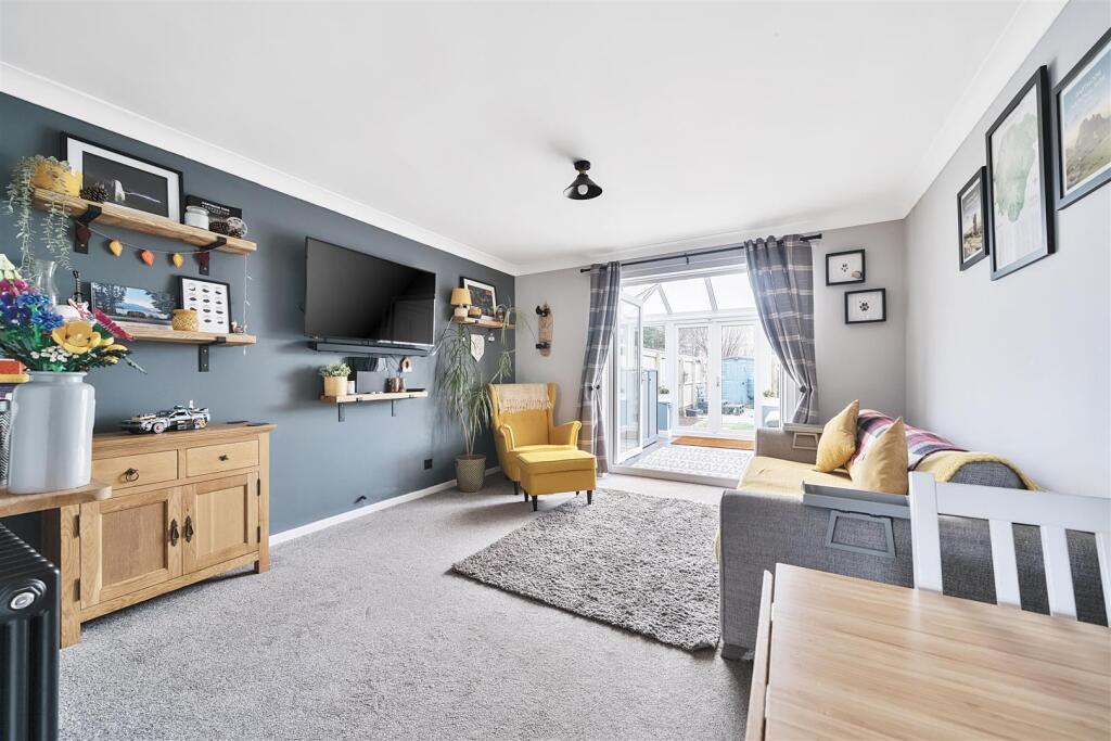 Plover Sitting Room.jpg