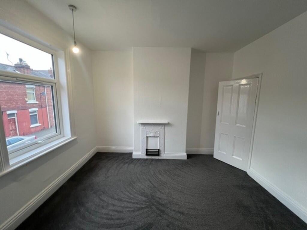 regent bedroom