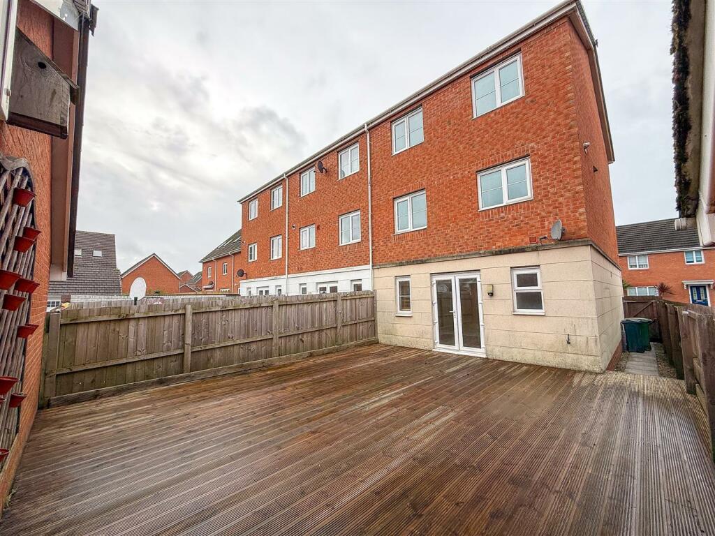 Rear Garden.