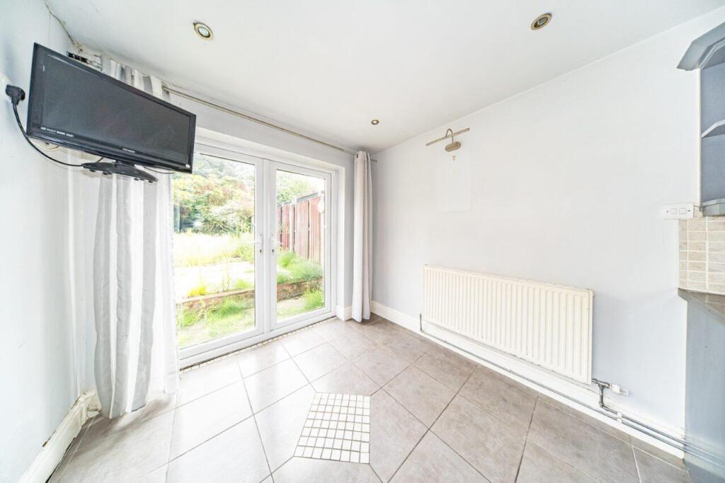 41 old lane dining area.jpg