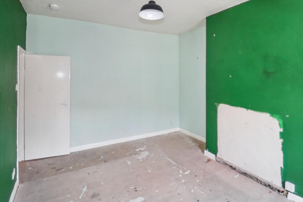 10 Claremont Street, Sowerby Bridge, West Yorkshire, HX6 2PD