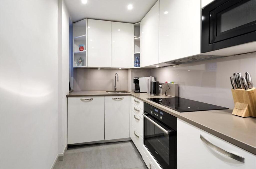 Kitchen.jpg