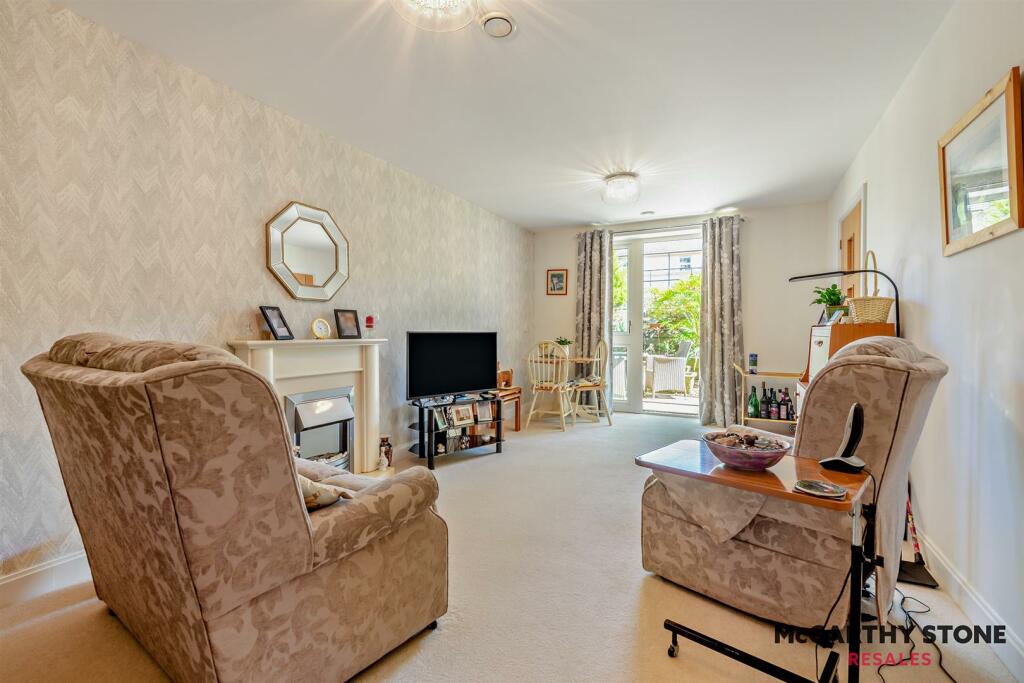 8614549-interior06-800.jpg