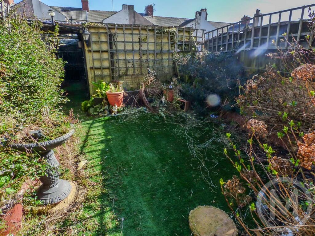 salthouse 23 (8).JPG