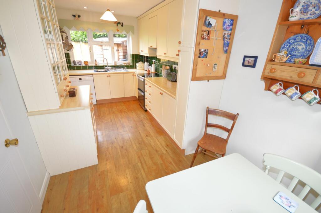 Breakfast Room - Kitchen