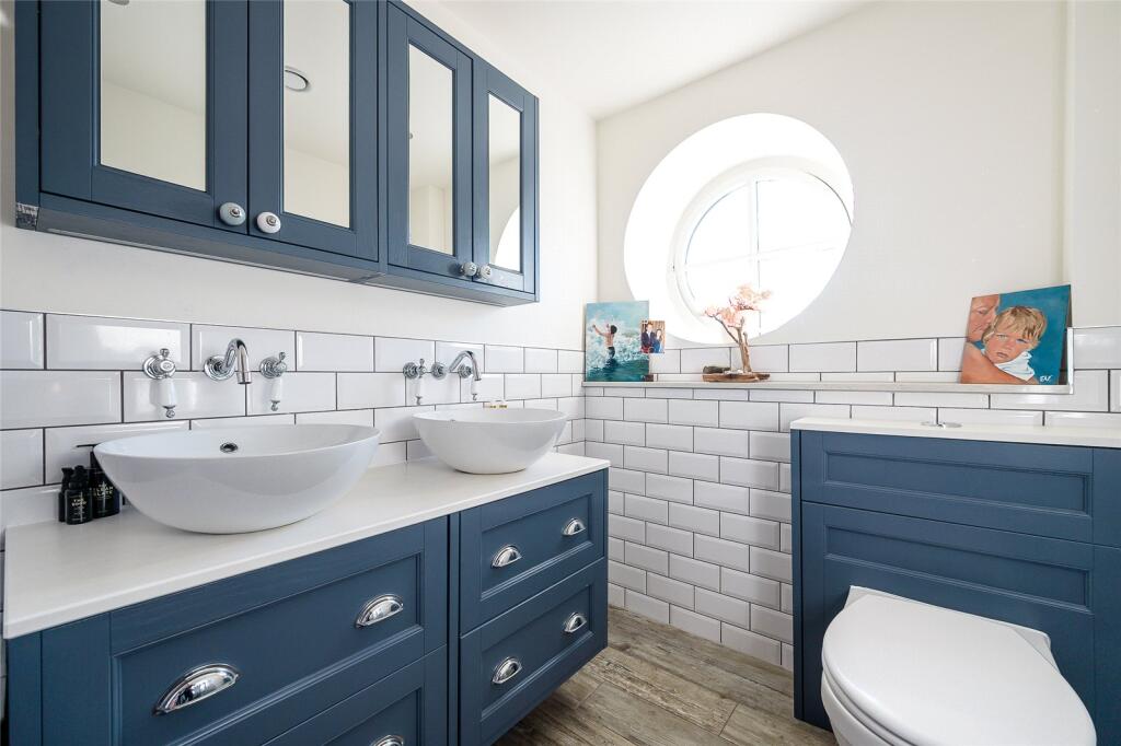 Ensuite