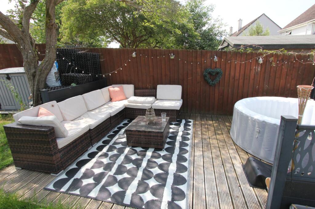 decking area