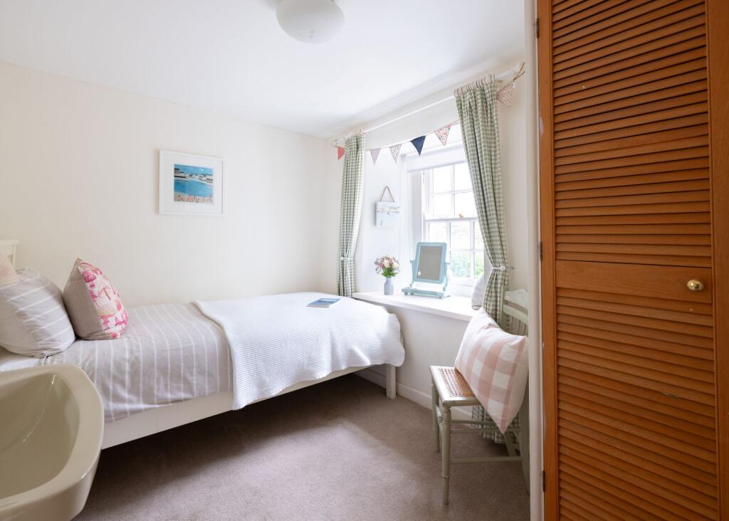 68430b2e2261f_Shrub Cottage-12-resized