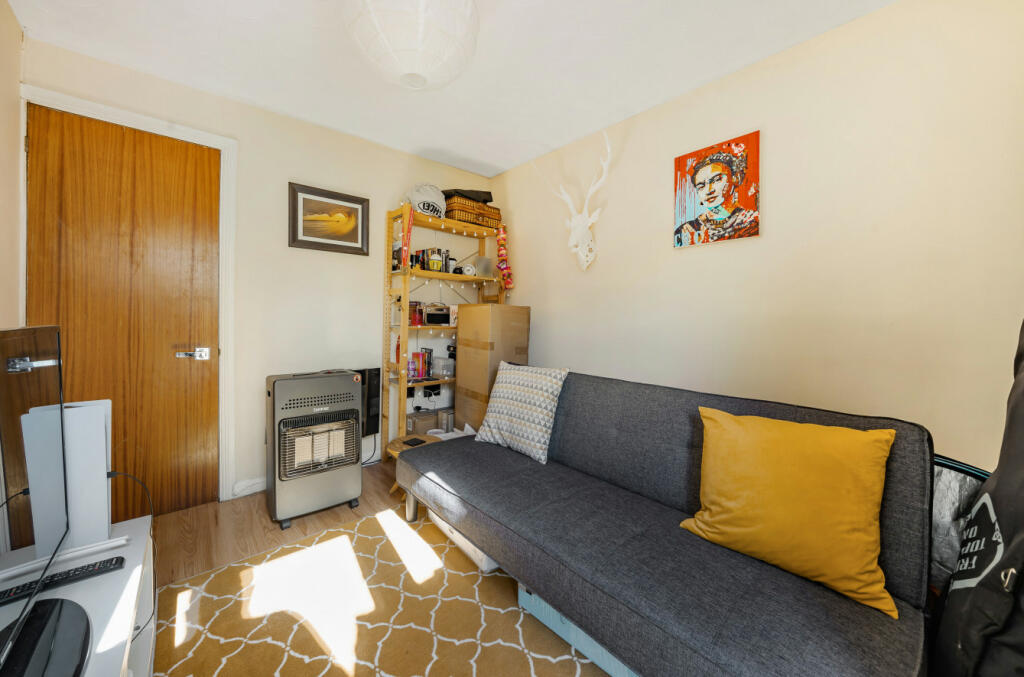 Chalet Lounge