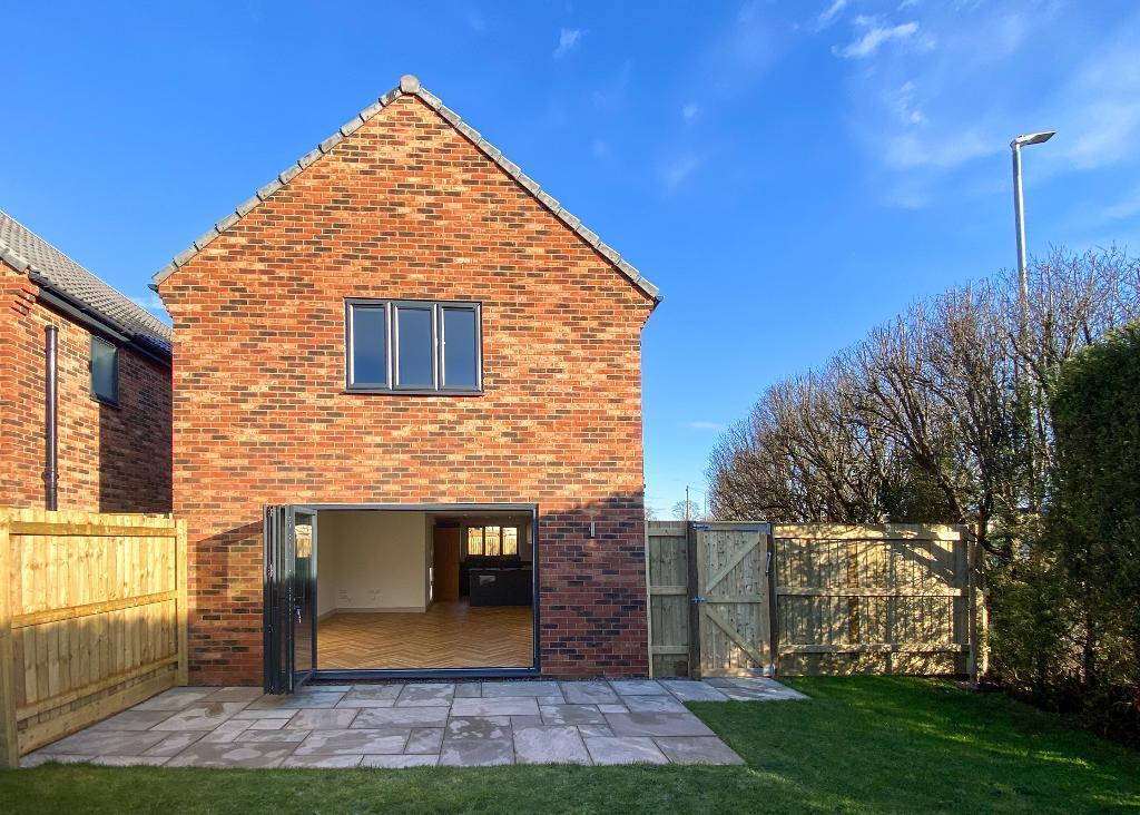 Rear elevation - photo 1