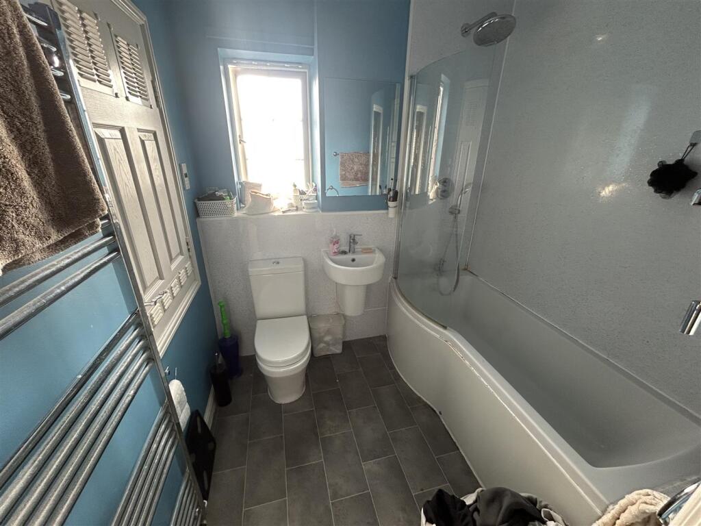 St Crispin Drive, Northampton