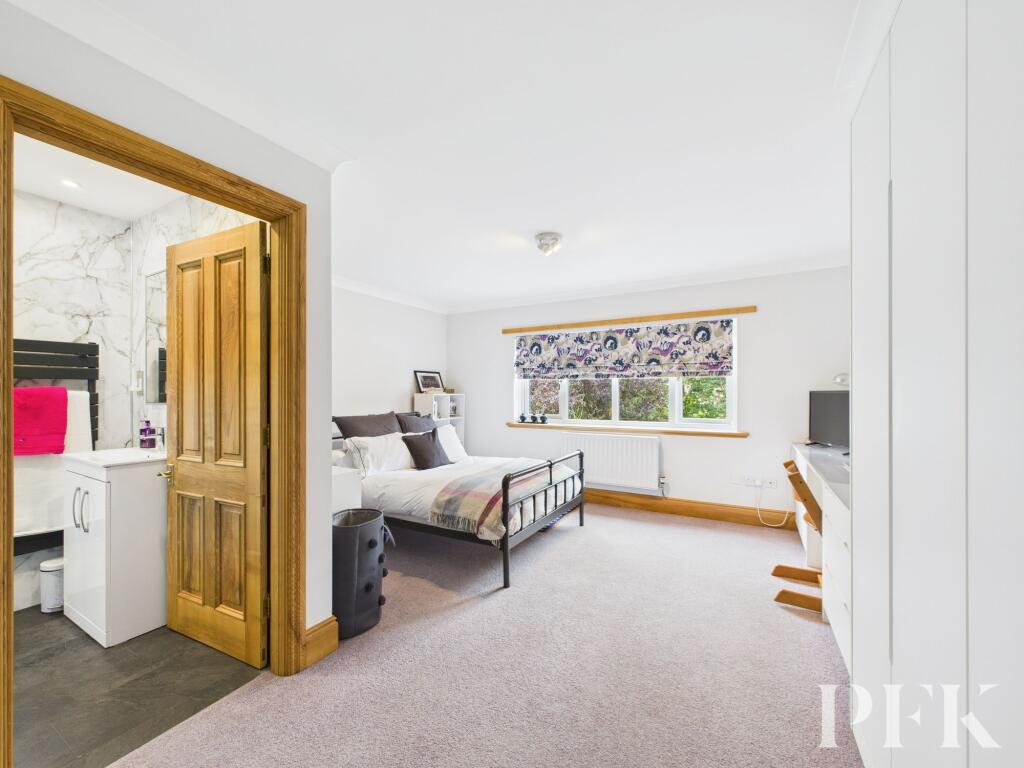 Bedroom 2 &amp; en-suite